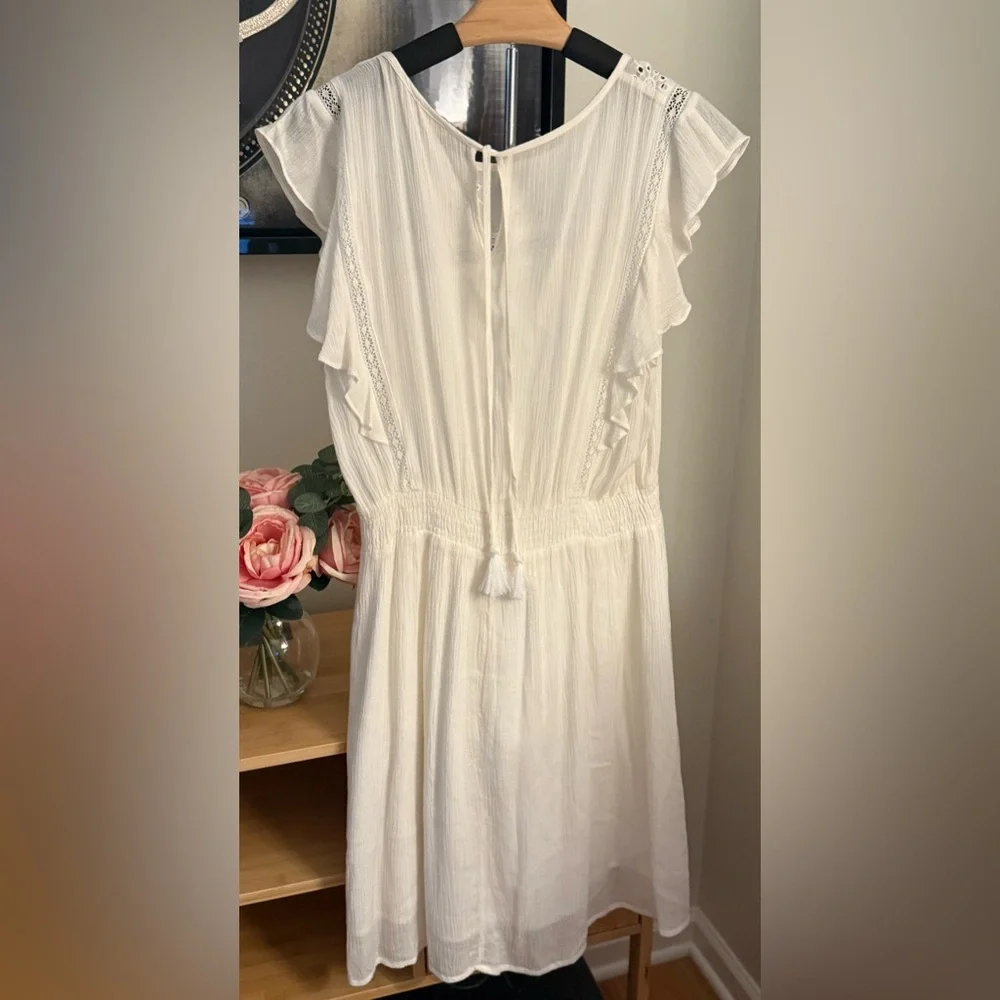 Hem & Thread White Flutter Dress Size Large - Picture 4 of 5
